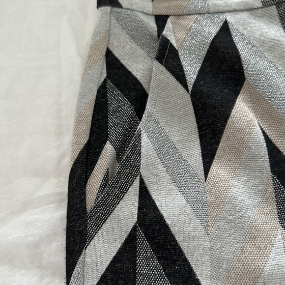 Trina Turk Asia pants - Picture 8 of 8